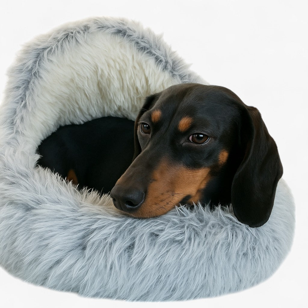 Luksuriøs vinter kæledyrsseng med blød faux pels, skridsikker bund, i pink/grå/brun, til komfort og varme i kulden.