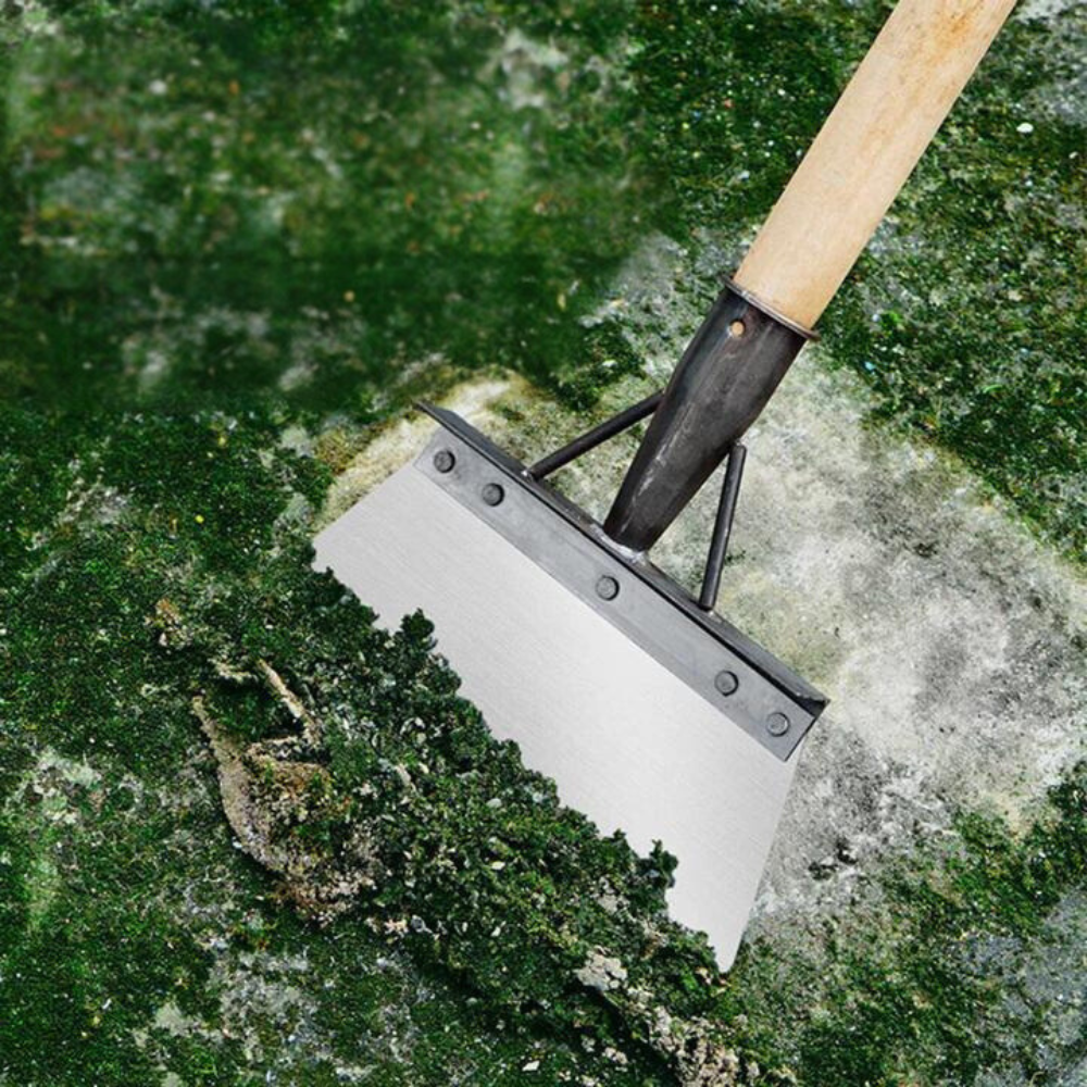 "Multiværktøj til havepleje med ergonomisk håndtag, robust design og alsidige funktioner, ideelt til effektiv havearbejde."