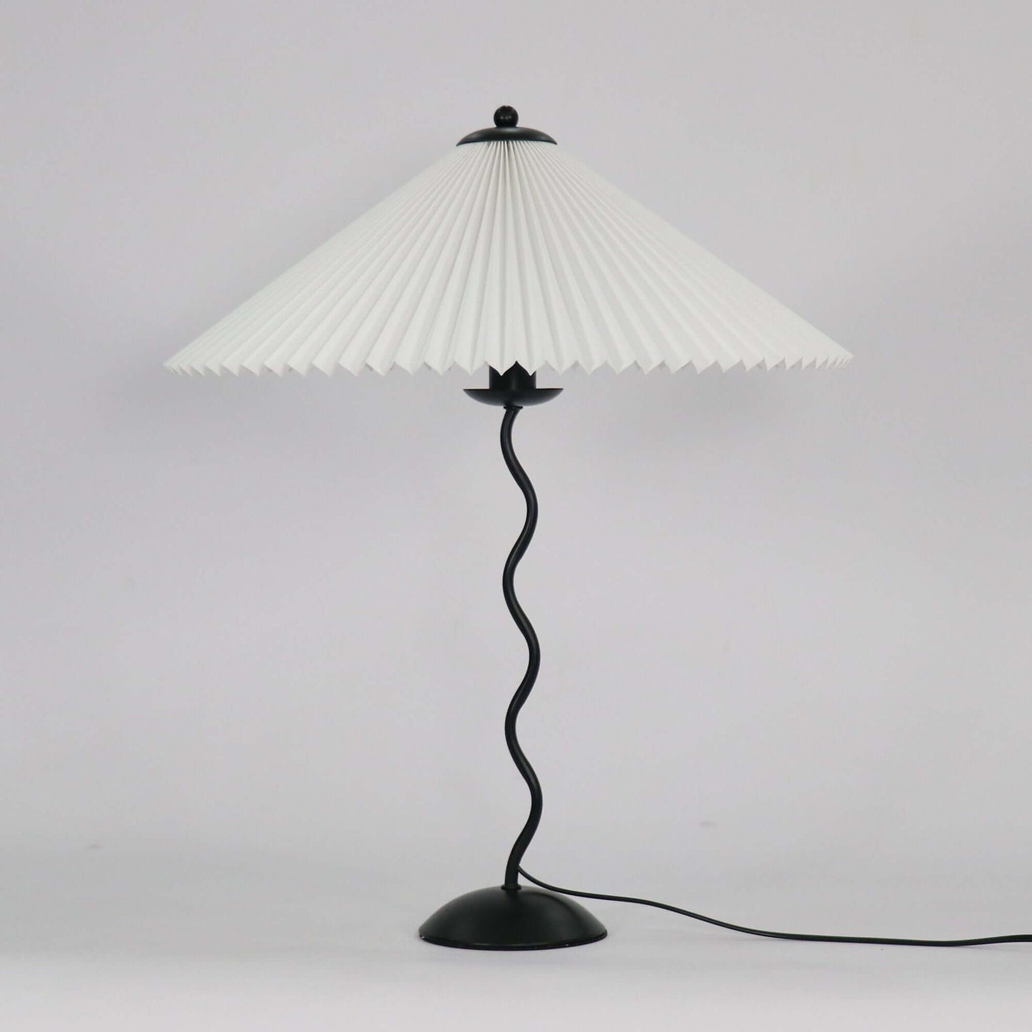 Designer Bordlampe i Metal - 43cm