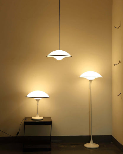 Elegant Bordlampe i Retro-Moderne Design