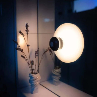 Genopladelig LED Sugekop Lampe