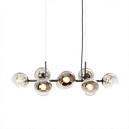 Elegant Lysekrone med Glaskugler