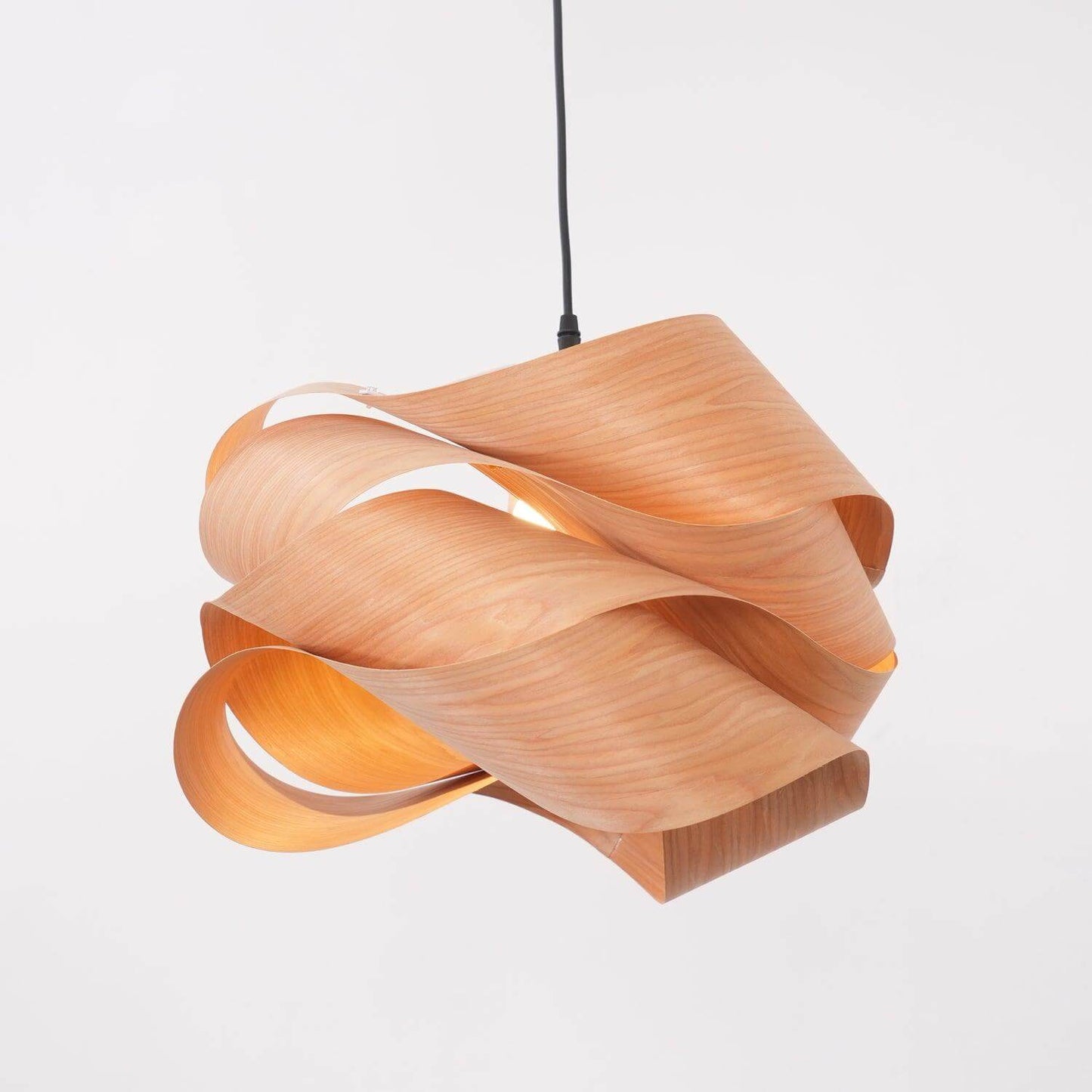 Elegant Træ Pendellampe | Moderne Design