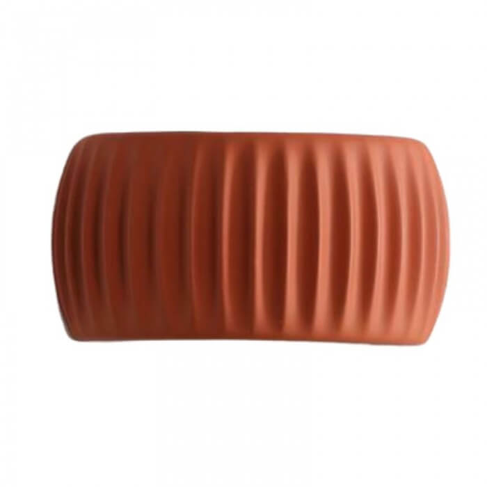 Ribbet Væglampe i Harpiks - Art Deco Design