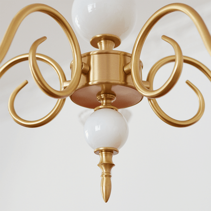 Elegant Retro Lysekrone i Cremefarvet Glas