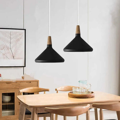 Konisk Pendel i Metal - Moderne Design