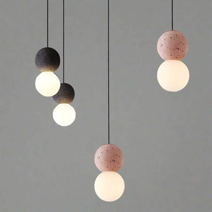 Elegant Pendellampe med Opal Glasdiffusor