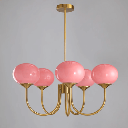 Elegant Lysekrone med Gyldne Detaljer & Lyserøde Glasskærme