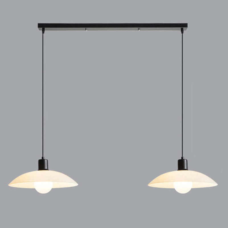 Elegant Pendellampe i Hvidt Glas - Minimalistisk Design