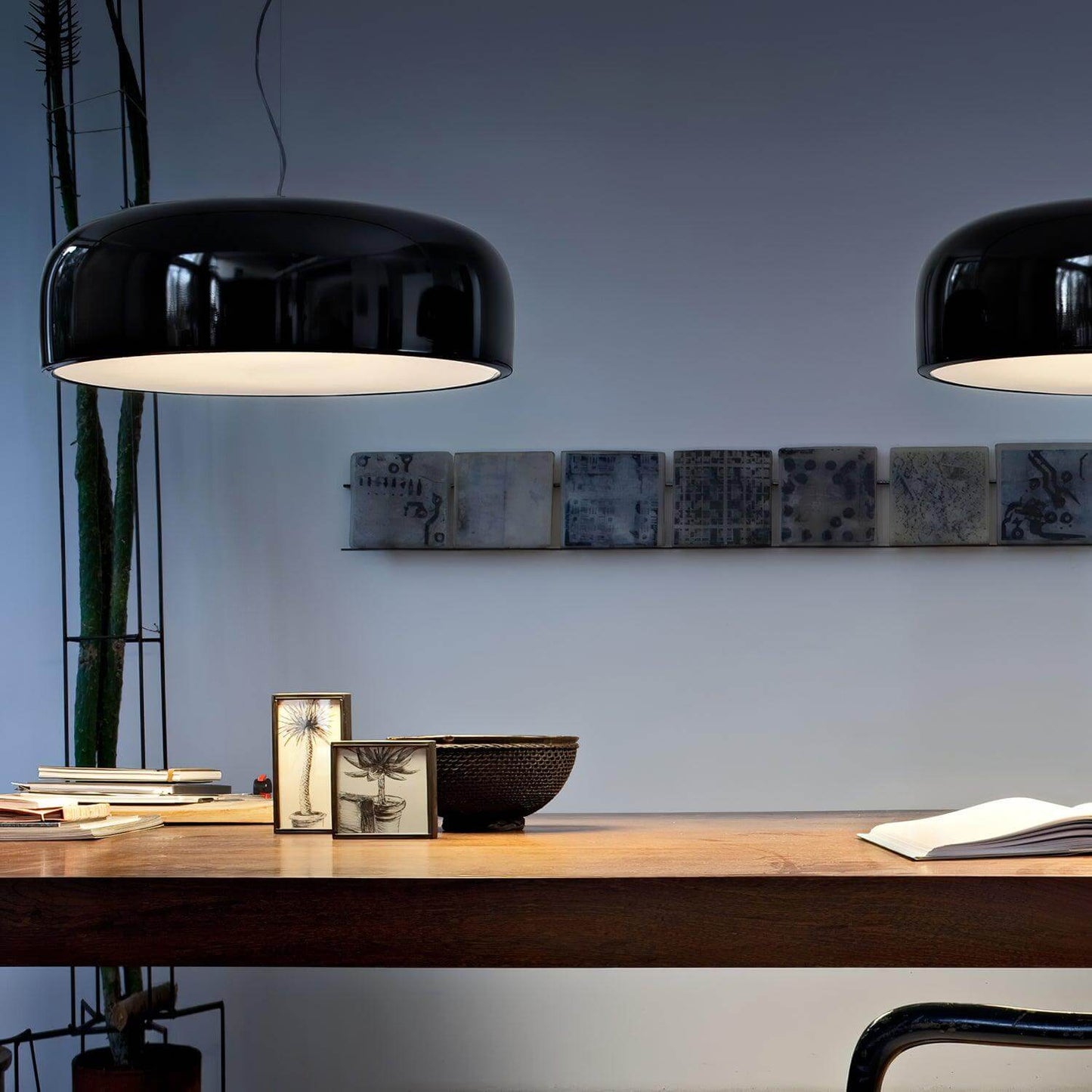 Moderne Pendellampe i Aluminium og Polykarbonat