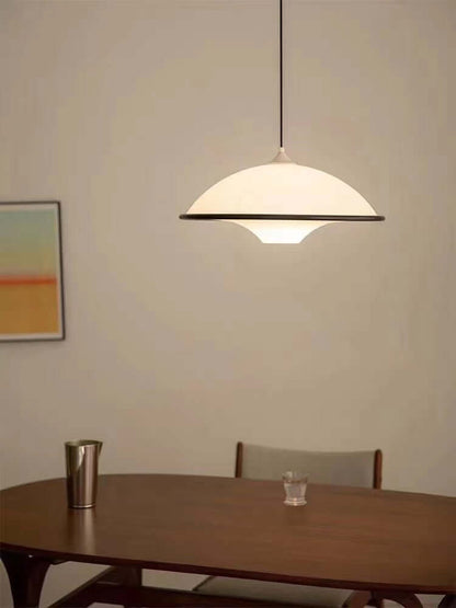 Moderne UFO Pendellampe i Akryl & Metal - Ø45cm