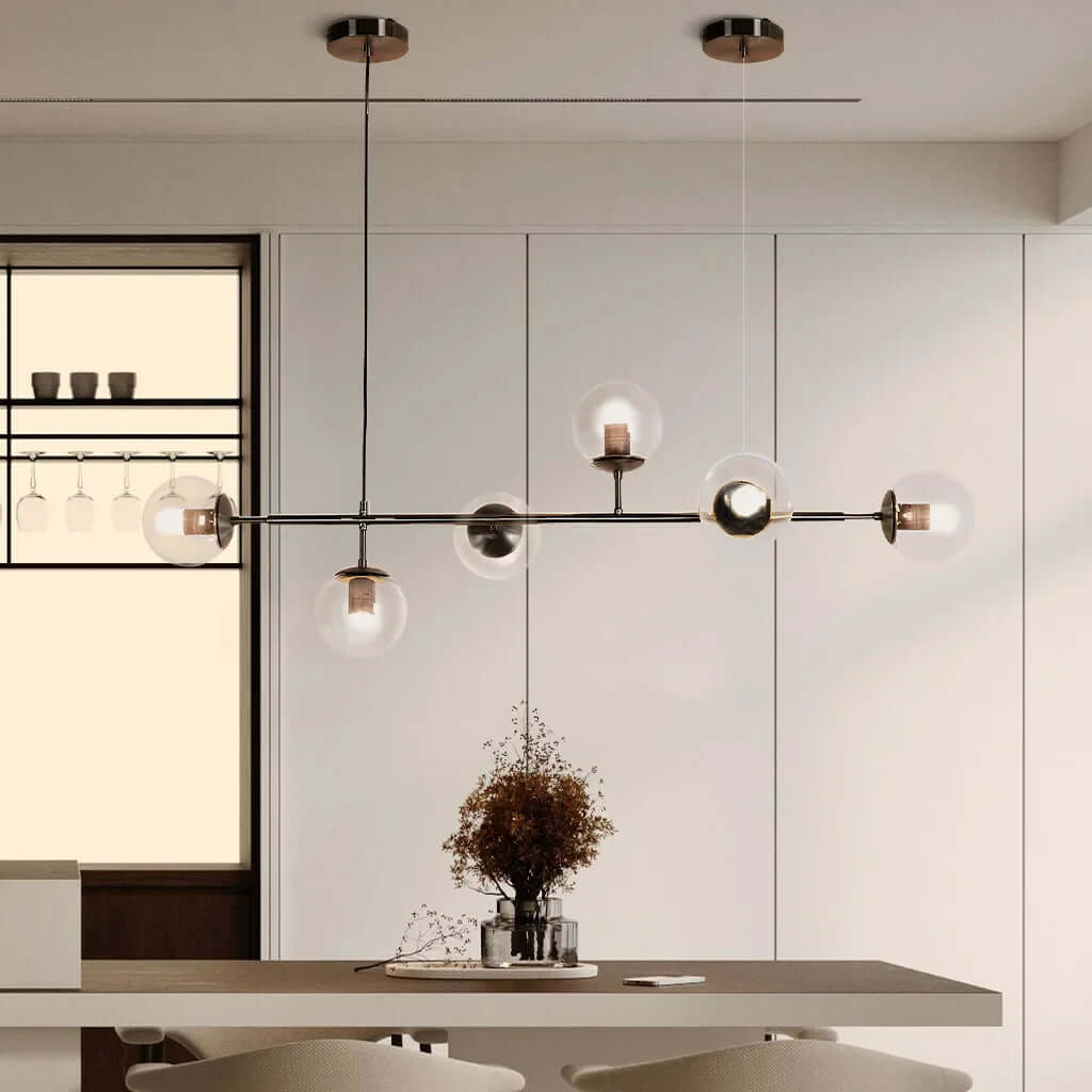 Elegant Kugle Pendel Lampe i Glas & Metal