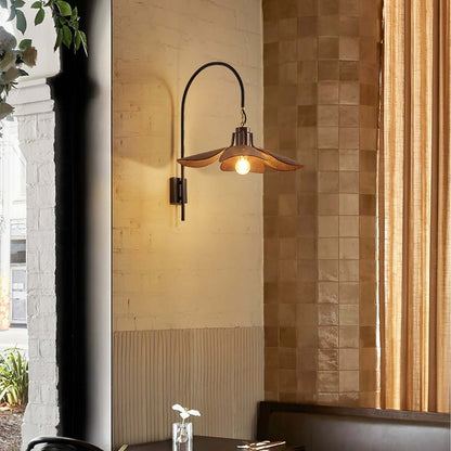 Elegant Blomster Væglampe 52cm - Metal & Hør