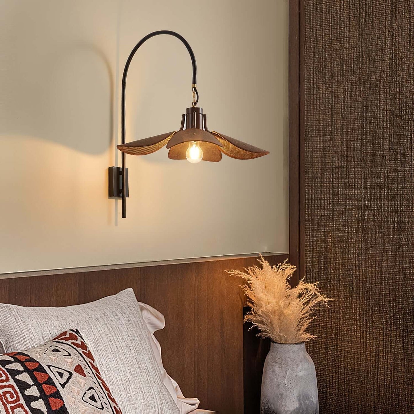 Elegant Blomster Væglampe 52cm - Metal & Hør