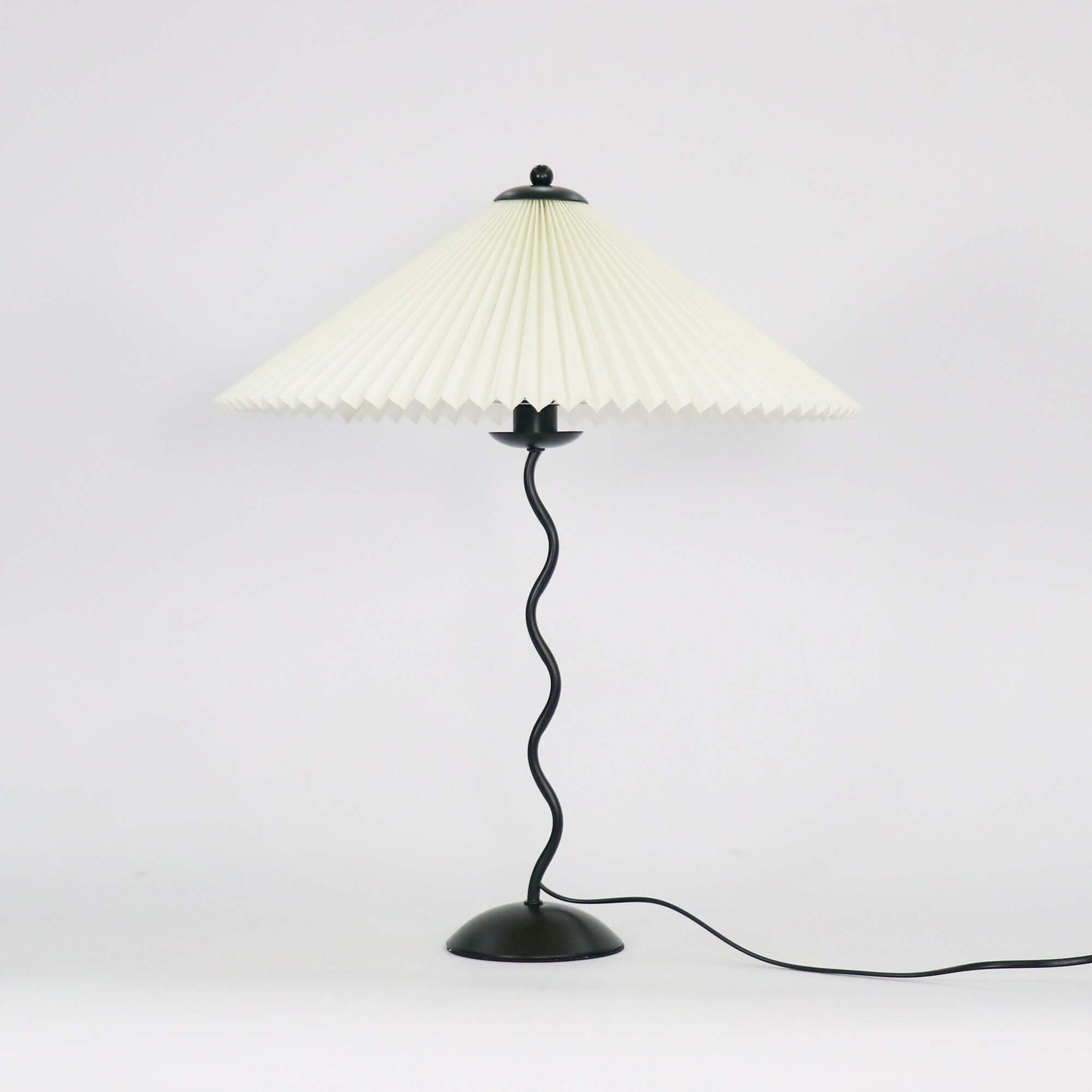 Designer Bordlampe i Metal - 43cm