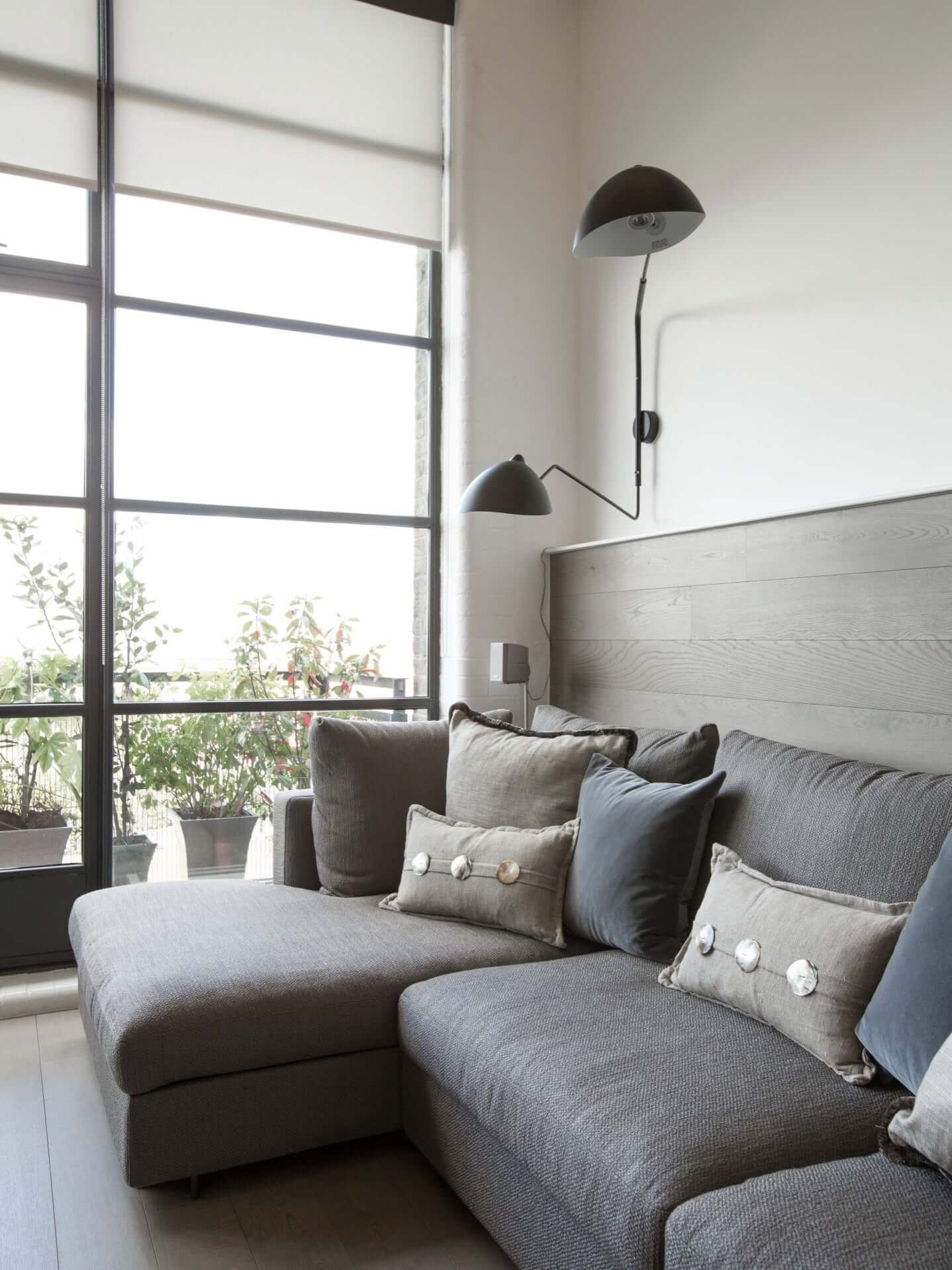 Justerbar Væglampe i Metal