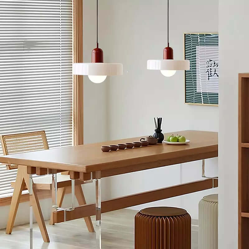 Farvet Glas Pendellampe - Bauhaus Design