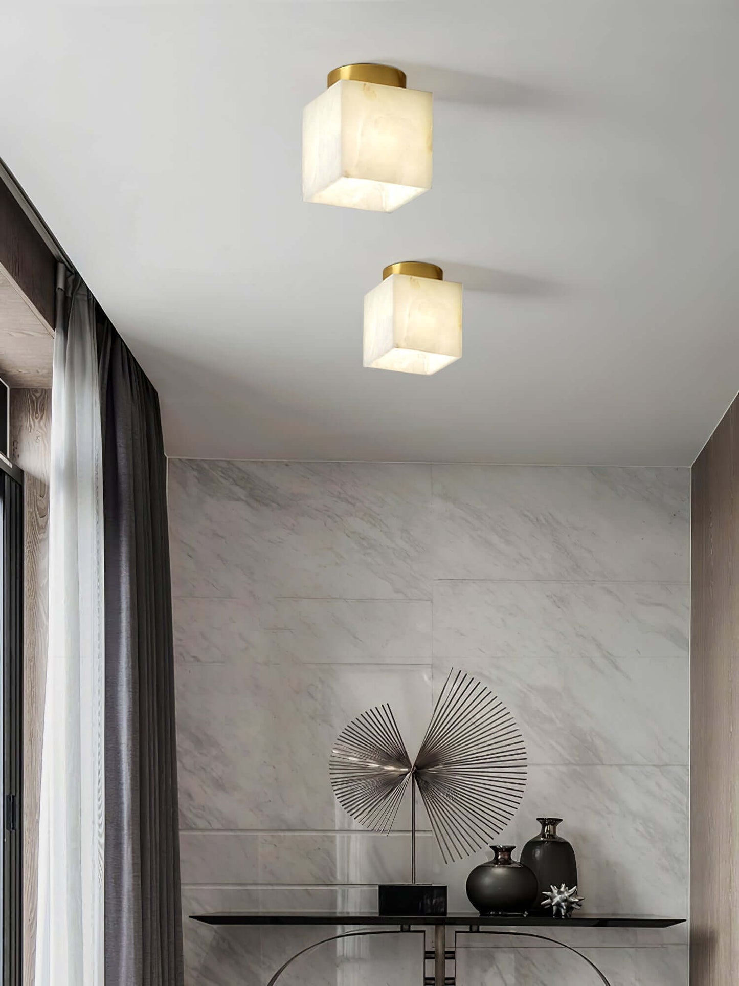 Elegant Alabast Loftslampe - 15cm