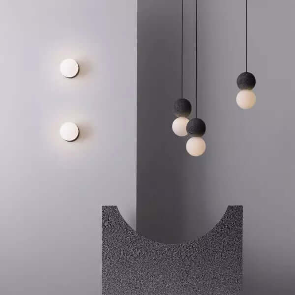 Elegant Pendellampe med Opal Glasdiffusor