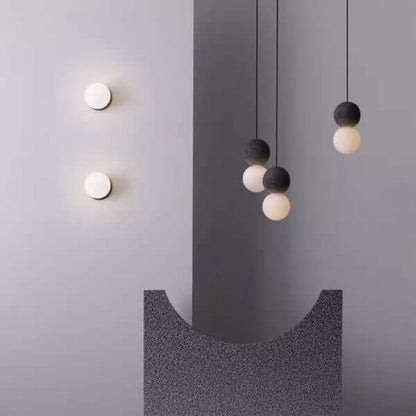 Elegant Pendellampe med Opal Glasdiffusor