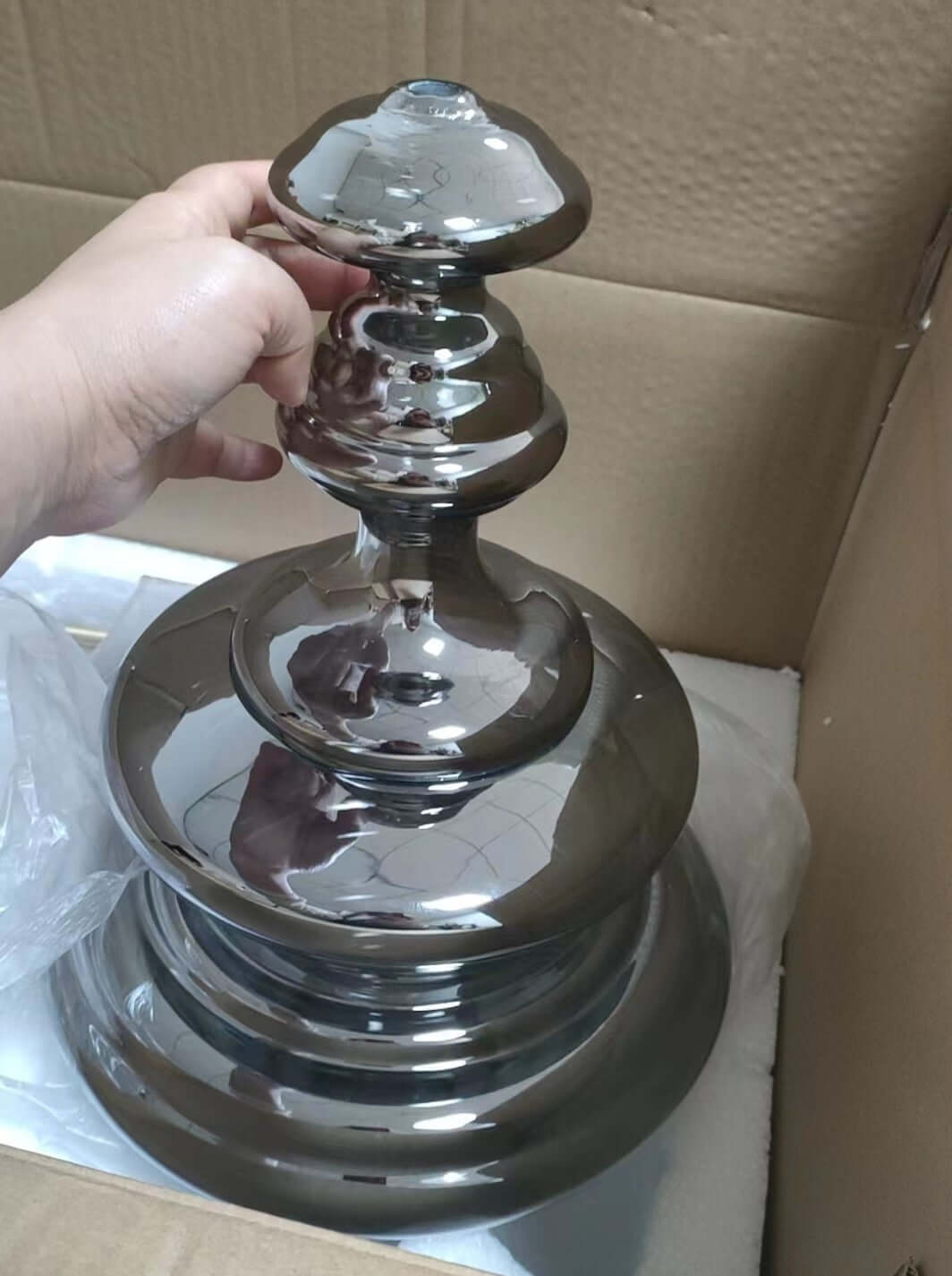 Elegant Pendel i Gråt Glas med Stjernehimmeleffekt