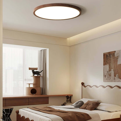 Ultratynd Rund Loftslampe i Akryl med Metalfinish