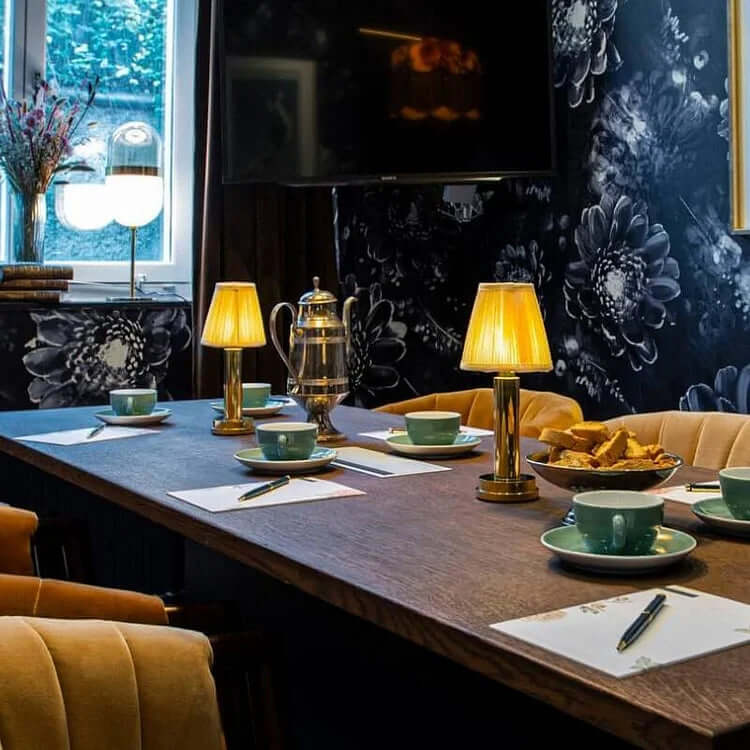 LED Trådløs Metal Bordlampe