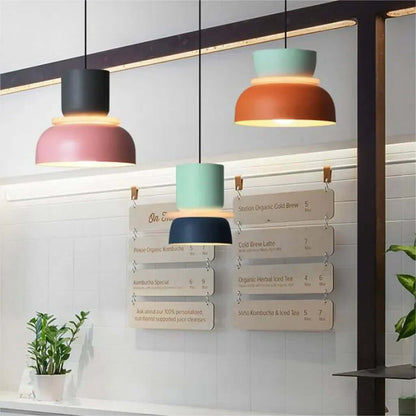 Farverig Nordisk Pendel - Akryl Design