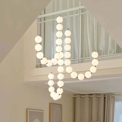 Elegant Hvid Halskæde Lysekrone