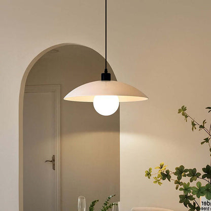 Minimalistisk hvid glas pendel