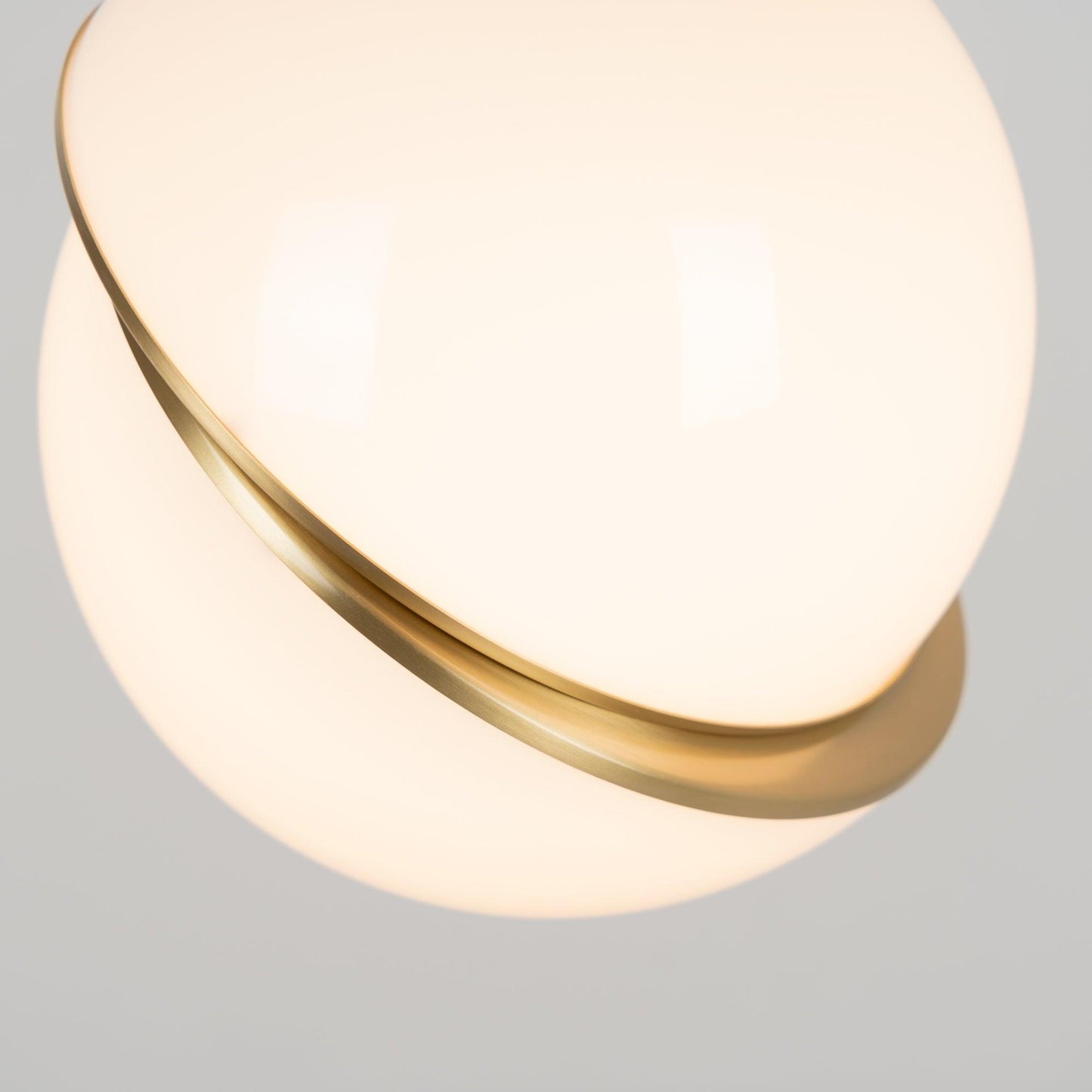 Elegant Halvmåne Pendellampe