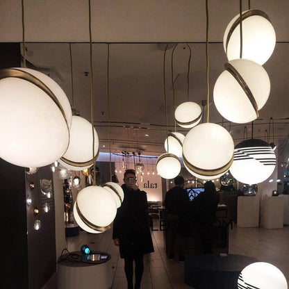 Elegant Halvmåne Pendellampe