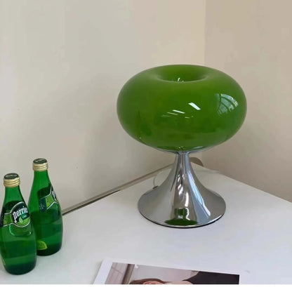 Elegant Æble Bordlampe i Antik Stil