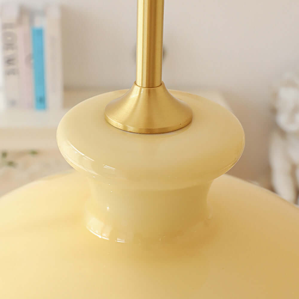 Elegant Cremefarvet Glas Pendellampe