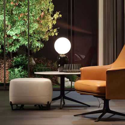 Elegant Bordlampe i Metal - RAISO -  Justerbar Højde