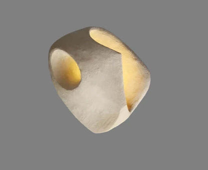 Kunstnerisk Væglampe i Cement - Edda