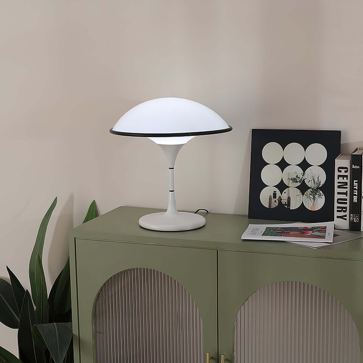 Elegant Bordlampe i Retro-Moderne Design