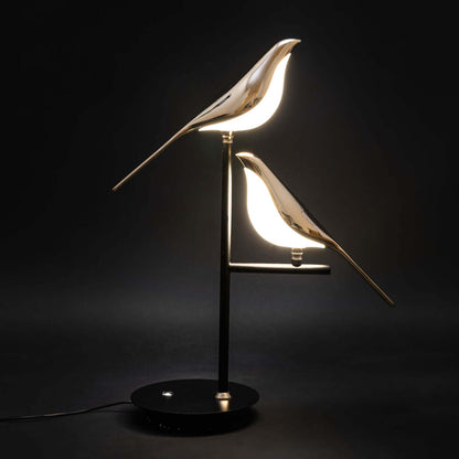 Elegant LED Bordlampe - Stilfuld Belysning