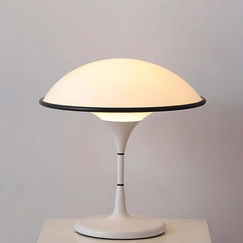 Elegant Bordlampe i Retro-Moderne Design