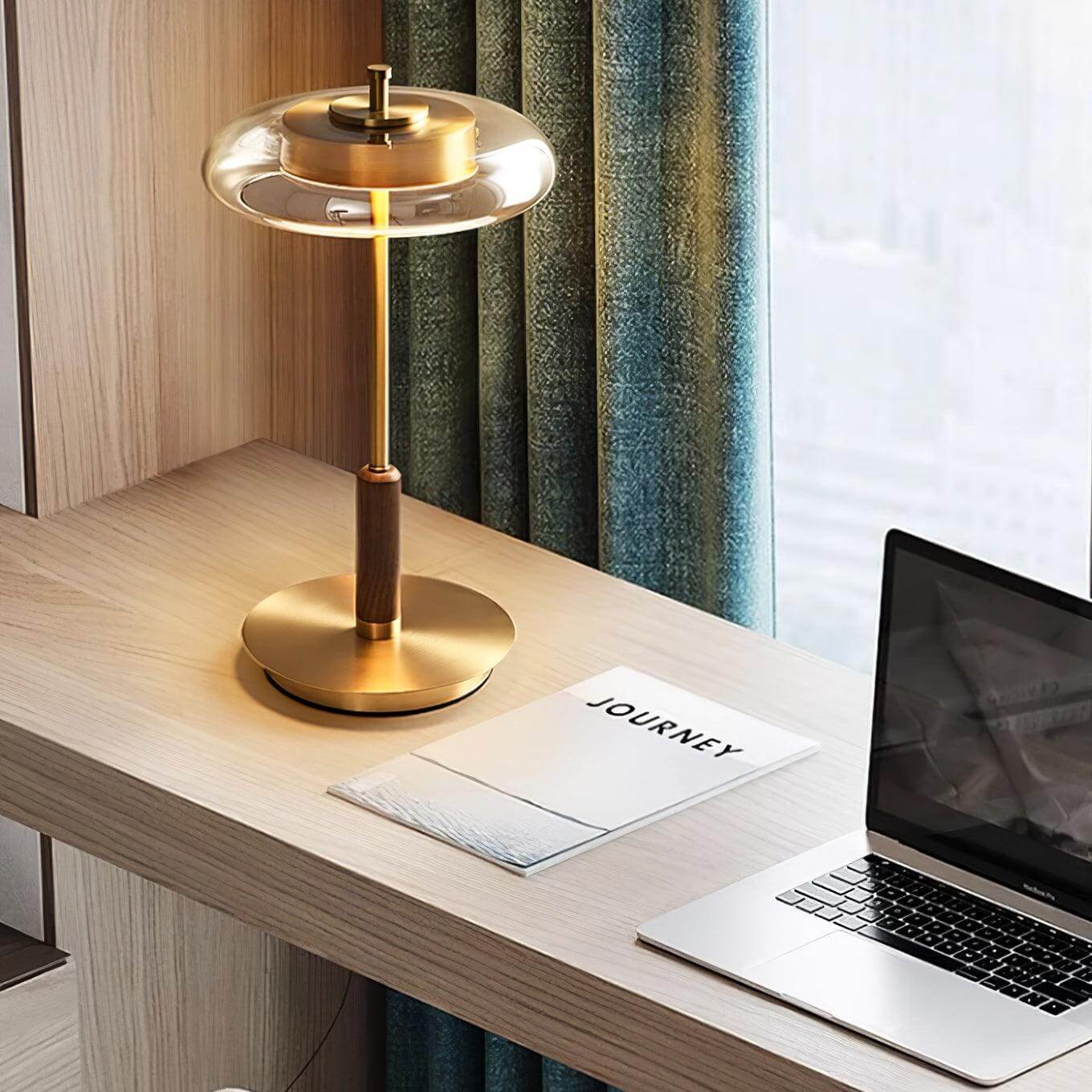 Elegant Bordlampe med LED | 22cm x 44,5cm