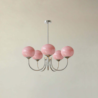 Elegant Lysekrone med Gyldne Detaljer & Lyserøde Glasskærme