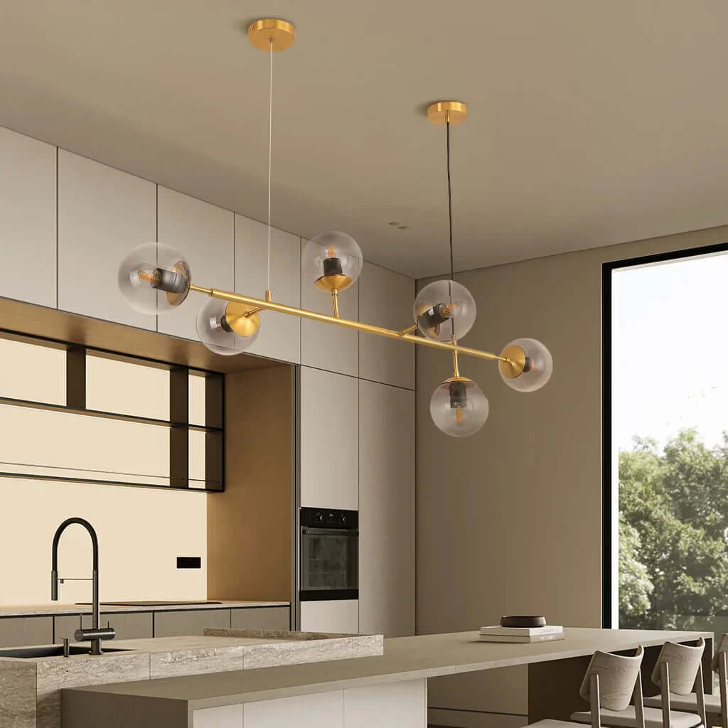 Elegant Kugle Pendel Lampe i Glas & Metal