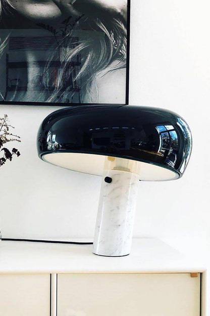 Elegant Marmor Bordlampe 28/40cm