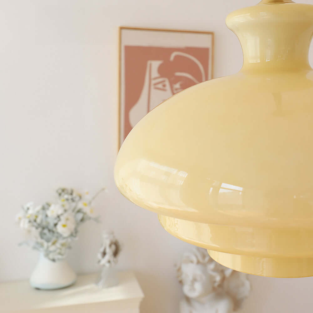 Elegant Cremefarvet Glas Pendellampe