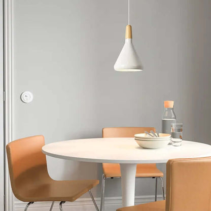 Konisk Pendel i Metal - Moderne Design