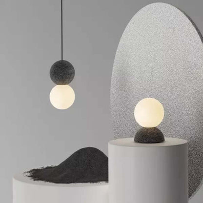 Elegant Pendellampe med Opal Glasdiffusor