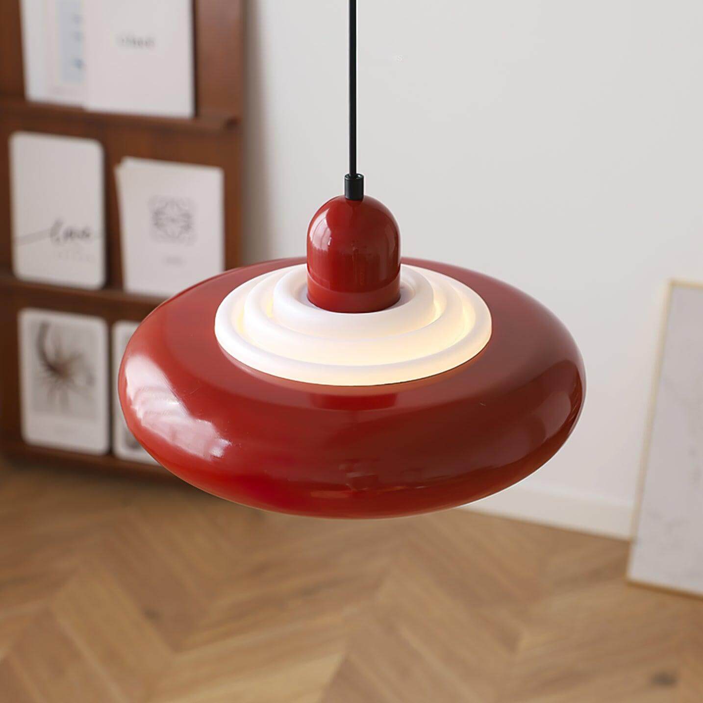 Elegant Pendellampe i Metal og Akryl - 36cm