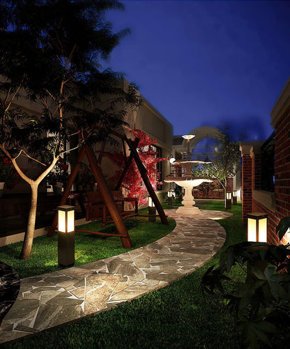 Moderne Udendørs Pullertlampe i Aluminium