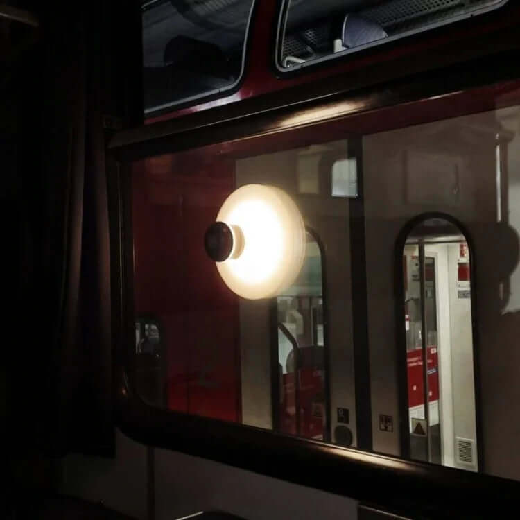 Genopladelig LED Sugekop Lampe