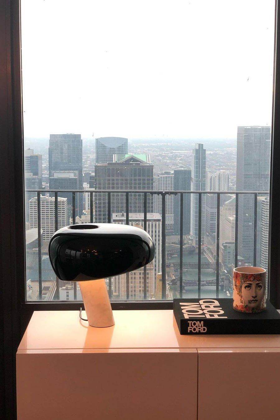 Elegant Marmor Bordlampe 28/40cm